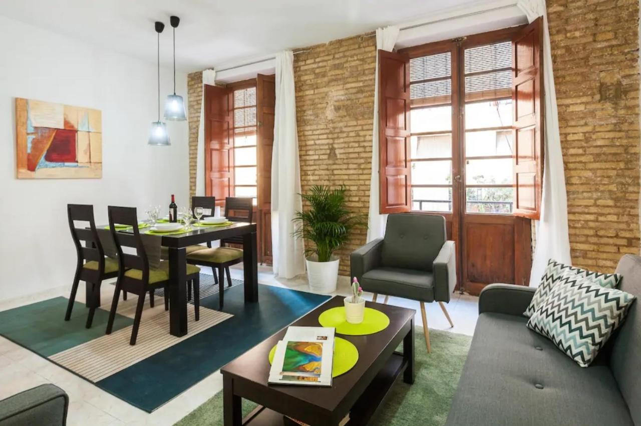 Spacious, Bright Apartment Next To The Old Town Valencia Kültér fotó